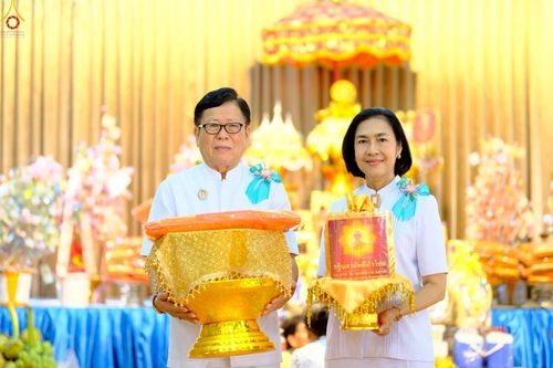 ภาพ No.257444:วันที่ 12 ตุลาคม พ.ศ. 2568 พิธีทอดกฐินสามัคคีทั่วไทย 30,000 วัด โดยคณะศิษยานุศิษย์ บูชาธรรม 81 ปี หลวงพ่อธัมมชโย ณ วัดช่องลม กรุงเทพมหานคร