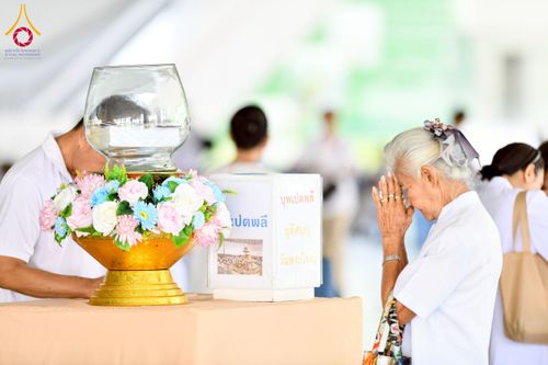 ภาพ No.217088:วันเสาร์ที่ 12 เมษายน พ.ศ. 2568 พิธีบุพเปตพลี ครั้งที่ 162 ร่วมอุทิศบุญแด่หมู่ญาติที่ล่วงลับไปแล้ว และพิธีถวายภัตตาหารเมนูสวรรค์ ณ หอฉันคุณยายอาจารย์ฯ วัดพระธรรมกาย