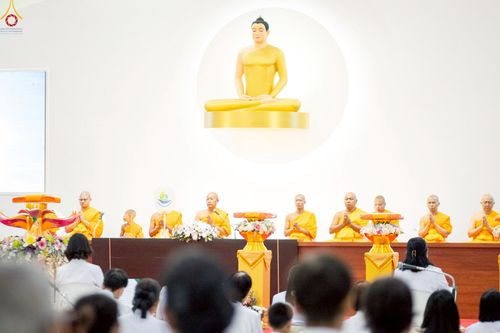 ภาพ No.261017:วันอังคารที่ 14 ตุลาคม พ.ศ. 2568 พิธีทอดกฐินสามัคคี "สร้างองค์พระเจดีย์เพื่อสร้างสันติภาพโลก" ขนาดหน้าตัก 10 เมตร ณ ศูนย์ปฏิบัติธรรมระยอง(บ้านช่องลม) ตำบลบางบุตร อำเภอบ้านค่าย จังหวัดระยอง