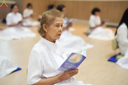 ภาพ No.153545:โครงการปฏิบัติธรรม อุบาสก อุบาสิกาแก้ว รุ่นที่ 1 ผู้แทนทอดกฐินสามัคคีสามหมื่นวัดทั่วไทย ระหว่างวันที่ 6-8 กันยายน พ.ศ. 2567 ณ World Peace Valley จัดโดย ภาคนครหลวง 3