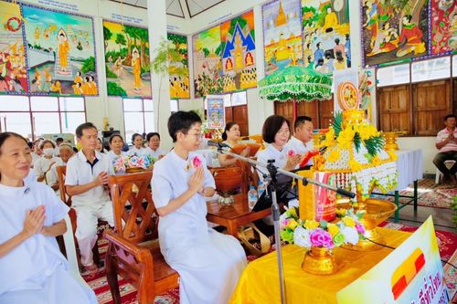 ภาพ No.171097:พิธีทอดกฐิน ณ วัดหอมศีล อ.บางบ่อ สมุทรปราการ ในโครงการกฐินสามัคคีทั่วไทย 30,000 วัด บูชาธรรม 80 ปี หลวงพ่อธัมมชโย โดยคณะศิษยานุศิษย์วัดพระธรรมกาย วันที่ 27 ตุลาคม พ.ศ. 2567