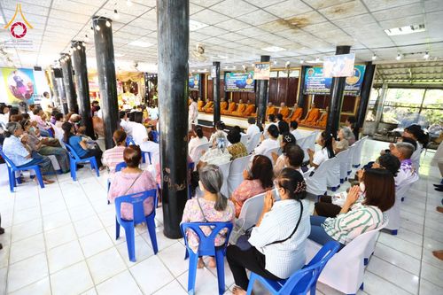 ภาพ No.178989:พิธีทอดกฐิน ณ วัดบางกอบัว อ.พระประแดง จ.สมุทรปราการ ในโครงการกฐินสามัคคีทั่วไทย 30,000 วัด บูชาธรรม 80 ปี หลวงพ่อธัมมชโย โดยคณะศิษยานุศิษย์วัดพระธรรมกาย วันที่ 27 ตุลาคม พ.ศ. 2567