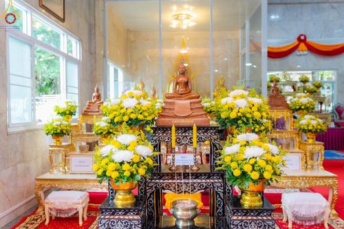 ภาพ No.165892:พิธีทอดกฐิน ณ วัดเขาตะแบก อ.ศรีราชา จ.ชลบุรี ในโครงการกฐินสามัคคีทั่วไทย 30,000 วัด บูชาธรรม 80 ปี หลวงพ่อธัมมชโย โดยคณะศิษยานุศิษย์วัดพระธรรมกาย วันที่ 20 ตุลาคม พ.ศ. 2567