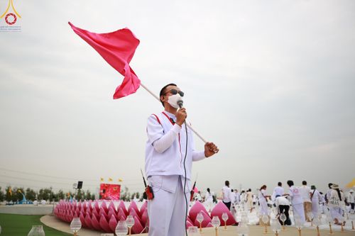 ภาพ No.119348:V.18 ทันทีม การเตรียมงาน เก็บงาน การรับบุญของเจ้าหน้าที่หน่วยงานต่างๆ เพื่อโครงการธรรมยาตรา กตัญญูบูชามหาปูชนียาจารย์ พระมงคลเทพมุนี (สด จนฺทสโร) พระผู้ปราบมาร อนุสรณ์สถาน 7 แห่ง ปีที่ 12 ระหว่างวันที่ 2 - 31 มกราคม พ.ศ.2567