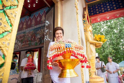 ภาพ No.165059:พิธีทอดกฐิน ณ วัดใหม่พิเรนทร์ แขวงวัดอรุณ เขตบางกอกใหญ่ กรุงเทพมหานคร ในโครงการกฐินสามัคคีทั่วไทย 30,000 วัด บูชาธรรม 80 ปี หลวงพ่อธัมมชโย โดยคณะศิษยานุศิษย์วัดพระธรรมกาย วันที่ 20 ตุลาคม พ.ศ. 2567