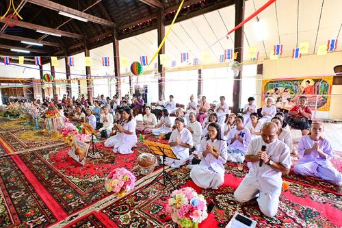 ภาพ No.169483:พิธีทอดกฐิน ณ วัดหนองคูพัฒนา จ.ชัยภูมิ ในโครงการกฐินสามัคคีทั่วไทย 30,000 วัด บูชาธรรม 80 ปี หลวงพ่อธัมมชโย โดยคณะศิษยานุศิษย์วัดพระธรรมกาย วันที่ 26 ตุลาคม พ.ศ. 2567