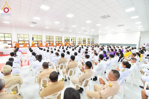 ภาพ No.227044:วันอังคารที่ 3 มิถุนายน พ.ศ. 2568 นายอำเภอคลองหลวง นำพสกนิกรรวมใจภักดิ์ สมเด็จพระนางเจ้าฯ พระบรมราชินี เนื่องในโอกาสวันเฉลิมพระชนมพรรษา ณ อาคารปลูกศรัทธา 2 วัดพระธรรมกาย อ.คลองหลวง จ.ปทุมธานี