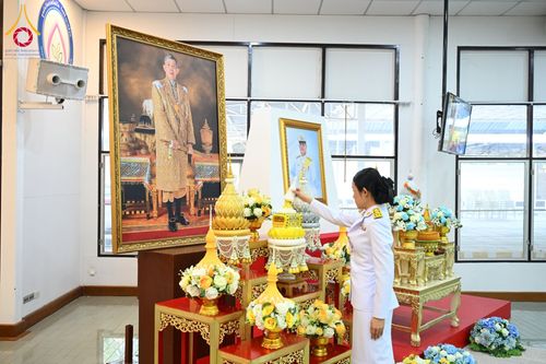 ภาพ No.57861:นายอำเภอคลองหลวง นำพสกนิกรร่วมพิธีเจริญพระพุทธมนต์ ถวายเป็นพระราชกุศล เนื่องในโอกาสวันคล้ายวันประสูติ สมเด็จพระเจ้าลูกยาเธอ เจ้าฟ้าทีปังกรรัศมีโชติฯ ณ วัดพระธรรมกาย วันจันทร์ที่ 29 เมษายน พ.ศ. 2567