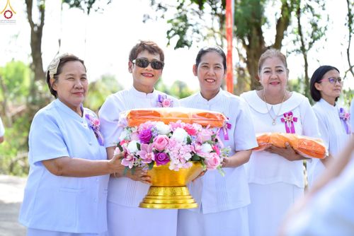 ภาพ No.260010:วันศุกร์ ที่ 17 ตุลาคม พ.ศ. 2568 ทอดกฐินสามัคคี "สร้างรัตนบัลลังก์ รองรับองค์พระประธาน"  ณ ธุดงคสถานนครสวรรค์ ต.หัวถนน อ.ท่าตะโก จ.นครสวรรค์