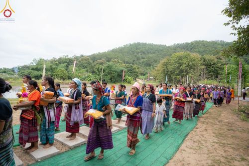 ภาพ No.93637:พิธีทอดกฐินสามัคคีทั่วไทย 5,000 วัด ณ ศูนย์อบรมเยาวชนสบเมย จ.แม่ฮ่องสอน วันที่ 10 พฤศจิกายน พ.ศ. 2566