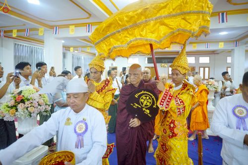 ภาพ No.261433:วันที่ 26 ตุลาคม พ.ศ. 2568 พิธีทอดกฐินสามัคคีไทย-เมียนมา บูชาธรรมอายุวัฒนมงคล 81 ปี หลวงพ่อธมฺมชโย ณ วัดมินจาวน์ ประเทศสาธารณรัฐแห่งสหภาพเมียนมา 