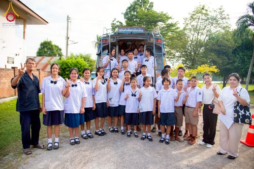 ภาพ No.271136:วันที่ 18 พฤศจิกายน พ.ศ. 2568 รวมพลังเด็กดี V-Star ผู้นำฟื้นฟูศีลธรรมโลก ประจำปี 2568 จังหวัดราชบุรี ณ ศูนย์อบรมเยาวชนผาสุกวนิช