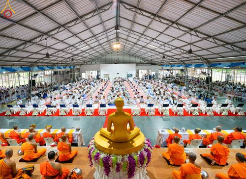 ภาพ No.140805:พิธีตักบาตรพระ 500 รูป ปีที่ 9 ณ ธุดงคสถานล้านนา อำเภอสันทราย จังหวัดเชียงใหม่ วันอาทิตย์ที่ 9 มิถุนายน พ.ศ. 2567