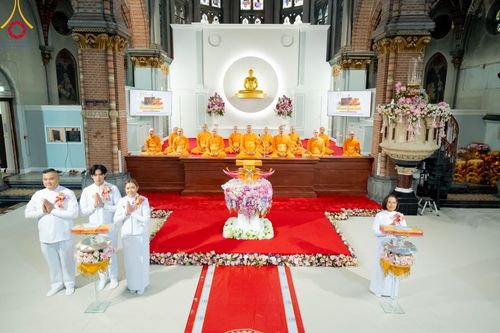 ภาพ No.99387:พิธีทอดกฐินสามัคคี มหากาลทาน วัดพระธรรมกายเนเธอร์แลนด์ วันที่ 26 พฤศจิกายน พ.ศ. 2566