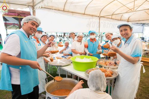 ภาพ No.91618:พิธีทอดผ้าป่า สร้างลานเอนกประสงค์พญานาค 4 ตระกูล จุดประทีปโคมลาน ถวายเป็นพุทธบูชา  สร้างความสว่างไสวให้กับแผ่นดินด้วยแสงธรรม วันอาทิตย์ที่ 29 ตุลาคม พ.ศ. 2566 ณ พุทธอุทยานนานาชาติ จังหวัดหนองคาย