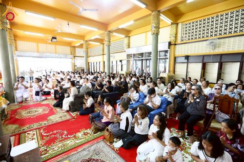 ภาพ No.276250:วันที่ 5 พฤศจิกายน พ.ศ. 2568 พิธีทอดกฐินสามัคคีทั่วไทย ณ วัดจวนดำรงค์ราชพลขันต์ อ.พระประแดง จ.สมุทรปราการ โดยคณะศิษยานุศิษย์ บูชาธรรม 81 ปี หลวงพ่อธัมมชโย