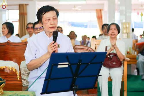 ภาพ No.170672:พิธีทอดกฐิน ณ วัดหนองพันเรือ ตำบลไผ่ขวาง อำเภอบ้านหมอ จ.สระบุรี ในโครงการกฐินสามัคคีทั่วไทย 30,000 วัด บูชาธรรม 80 ปี หลวงพ่อธัมมชโย โดยคณะศิษยานุศิษย์วัดพระธรรมกาย วันที่ 27 ตุลาคม พ.ศ. 2567