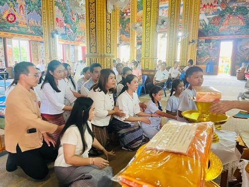 ภาพ No.176708:พิธีทอดกฐิน ณ วัดสันป่าสัก จ.ลำพูน ในโครงการกฐินสามัคคีทั่วไทย 30,000 วัด บูชาธรรม 80 ปี หลวงพ่อธัมมชโย โดยคณะศิษยานุศิษย์วัดพระธรรมกาย วันที่ 19 ตุลาคม พ.ศ. 2567