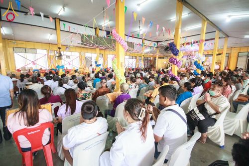 ภาพ No.178866:พิธีทอดกฐิน ณ วัดเจริญวราราม อ.บางบ่อ จ.สมุทรปราการ  ในโครงการกฐินสามัคคีทั่วไทย 30,000 วัด บูชาธรรม 80 ปี หลวงพ่อธัมมชโย โดยคณะศิษยานุศิษย์วัดพระธรรมกาย วันที่ 10 พฤศจิกายน พ.ศ. 2567