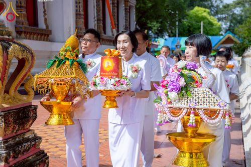 ภาพ No.275482:วันที่ 5 พฤศจิกายน พ.ศ. 2568 พิธีทอดกฐินสามัคคีทั่วไทย ณ วัดเขาแก้ว อ.โพธิ์ทอง จ.อ่างทอง โดยคณะศิษยานุศิษย์ บูชาธรรม 81 ปี หลวงพ่อธัมมชโย