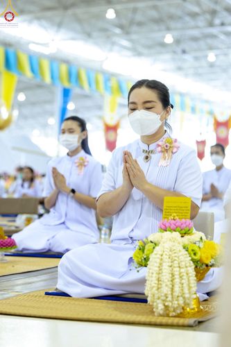 ภาพ No.81566:พิธีตักบาตร ข้าวสารอาหารแห้ง และพิธีบูชาข้าวพระ ณ สภาธรรมกายสากล วัดพระธรรมกาย วันเสาร์ที่ 3 มิถุนายน 2566