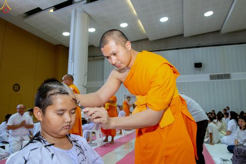 ภาพ No.316868:วันเสาร์ที่ 28 มีนาคม พ.ศ.2569 พิธีปลงผมนาคธรรมทายาท โครงการสามเณรยุวธรรมทายาท รุ่นที่ 34 โครงการสามเณรมัชฌิมธรรมทายาท รุ่นที่ 30 ณ มหารัตนวิหารคด 13 วัดพระธรรมกาย