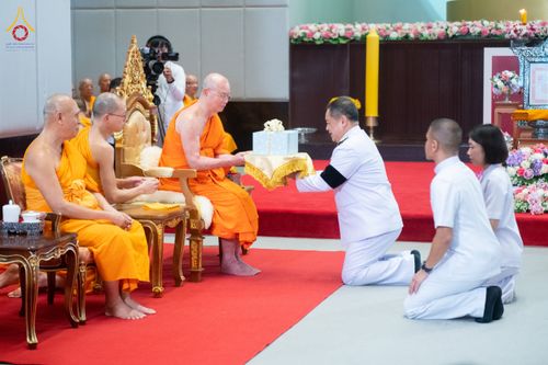 ภาพ No.332331:วันเสาร์ที่ 6 มิถุนายน พ.ศ.2569 พิธีต้อนรับสัญญาบัตร พัดยศ พระราชภาวนาวชิรวิเทศ วิ. ณ อุโบสถพระไตรปิฏก วัดพระธรรมกาย