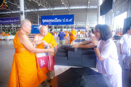 ภาพ No.146816:การต้อนรับพระสังฆาธิการ 2,000 กว่าวัดทั่วประเทศ และพิธีบูชาข้าวพระ เนื่องในวันสมาธิโลก วันอาทิตย์ที่ 4 สิงหาคม พ.ศ. 2567 ณ สภาธรรมกายสากล วัดพระธรรมกาย