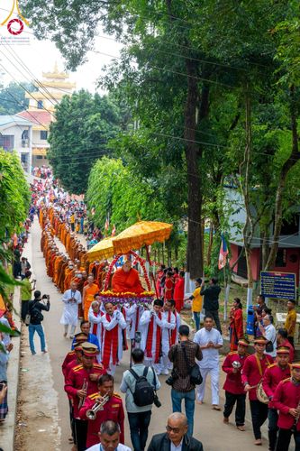 ภาพ No.98642:พิธีทอดกฐินสมทบวัดกัลยาณมิตรต่างประเทศ ณ วัดราชบัณนะวิหาร เมืองรังกามาติ ประเทศบังกลาเทศ วันศุกร์ที่ 24 พฤศจิกายน พ.ศ. 2566