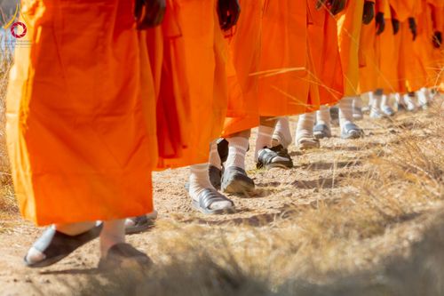 ภาพ No.232874:วันที่ 1 กรกฏาคม พ.ศ. 2568 Dhammayatra in South Africa 2025 ธรรมยาตราแอฟริกาใต้ — เส้นทางแห่งสติ สมาธิ และปัญญา ธรรมทายาทที่ได้อบรมโครงการบรรพชาอุปสมบทหมู่ครั้งที่ 2 ณ วัดพระธรรมกายโจฮันเนสเบิร์ก ประเทศแอฟริกาใต้