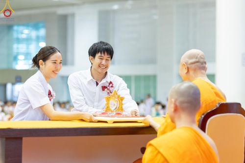 ภาพ No.124673:พิธีมอบโล่วัชรเกียรติยศ โครงการตอบปัญหาศีลธรรมเพื่อสันติภาพโลก (World-PEC) ต่างประเทศ ครั้งที่ 17 ณ ห้องแก้วสารพัดนึก 1 วัดพระธรรมกาย ในวันมาฆบูชา เสาร์ที่ 24 กุมภาพันธ์ พ.ศ. 2567