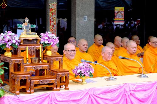 ภาพ No.238203:วันเสาร์ที่ 9 สิงหาคม พ.ศ. 2568 พิธีไถ่ชีวิตโค-โคท้อง 162 ตัว ณ ใจกลางนครหาดใหญ่ จ.สงขลา