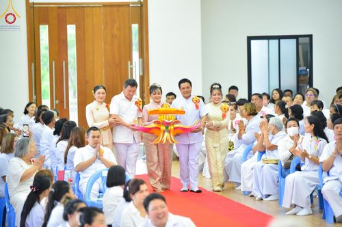 ภาพ No.162942:โครงการกฐินสามัคคีทั่วไทย 30,000 วัด บูชาธรรม 80 ปี หลวงพ่อธัมมชโย โดย คณะศิษยานุศิษย์วัดพระธรรมกาย ณ ศูนย์ปฎิบัติธรรมจันทบุรี วันที่ 18 ตุลาคม พ.ศ. 2567