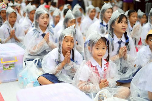 ภาพ No.245283:วันอาทิตย์ที่ 14 กันยายน พ.ศ. 2568 ตักบาตรพระ 555 รูป มหากุศล  น้อมถวายเป็นพุทธบูชา ณ หอนาฬิกาเบตง อ.เบตง จ.ยะลา