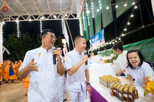 ภาพ No.95309:พิธีมุทิตาพระมหาเถระและพระเถระ ครั้งที่ 29 วันอาทิตย์ที่ 19 พฤศจิกายน พ.ศ. 2566 ณ ห้องแก้วสารพัดนึก สภาธรรมกายสากล วัดพระธรรมกาย