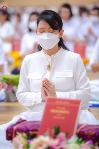 ภาพ No.138835:พิธีถวายกองทุนสนับสนุน การสร้างพระไตรปิฎกฉบับธรรมชัย และอนุรักษ์คัมภีร์ใบลาน น้อมบูชาธรรมหลวงพ่อธัมมชโย 80 ปี ณ ห้องแก้วสารพัดนึก 2 วัดพระธรรมกาย วันเสาร์ที่ 1 มิถุนายน พศ. 2567