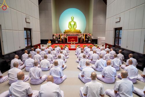 ภาพ No.141367:พิธีบรรพชาอุปสมบท โครงการอุปสมบทหมู่รุ่นผู้บริหาร รุ่นที่ 14 โครงการอุปสมบทหมู่ธรรมทายาท ระดับอุดมศึกษา รุ่นที่ 51 ภาคฤดูฝน ณ โบสถ์พระไตรปิฎก วัดพระธรรมกาย ในวันเสาร์ที่ 15 มิถุนายน พ.ศ. 2567