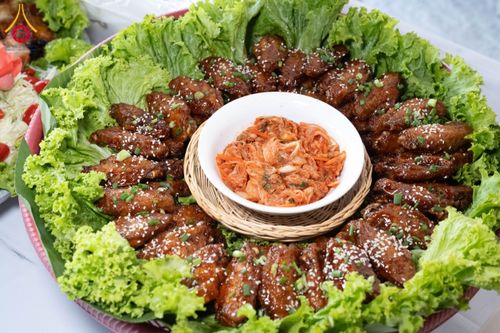 ภาพ No.192573:พิธีถวายภัตตาหารเป็นสังฆทาน แด่พระธรรมยาตรา ณ อนุสรณ์สถานคลองบางนางแท่น อ.สามพราน จ.นครปฐม ในโครงการธรรมยาตรา กตัญญูบูชา มหาปูชนียาจารย์ พระมงคลเทพมุนี(สด จนฺทสโร) พระผู้ปราบมาร อนุสรณ์สถาน 7 แห่ง ปีที่ 13 วันที่ 10 มกราคม พ.ศ. 2568