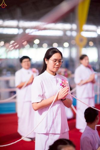 ภาพ No.233992:วันอาทิตย์ที่ 20 กรกฎาคม พ.ศ.2568 พิธีจุดเทียนใจ ไฟนิรันด์ อนันตชัย วัดพระธรรมกาย