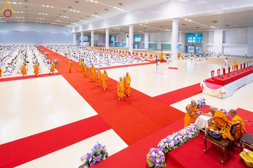 ภาพ No.57989:พิธีมุทิตาสักการะพระสังฆาธิการ ผู้ที่ได้รับพระราชทานเลื่อนและตั้งสมณศักดิ์ ปีพุทธศักราช 2567 วันอาทิตย์ที่ 28 เมษายน พ.ศ. 2567 ณ วัดพระธรรมกาย จ.ปทุมธานี