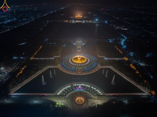 ภาพ No.170332:พิธีลอยกระทงธรรม ณ สระเศรษฐีทะเลบุญ มหาวิหารพระมงคลเทพมุนีฯ วัดพระธรรมกาย วันศุกร์ที่ 15 พฤศจิกายน พ.ศ.2567 (วันเพ็ญ 15 ค่ำ เดือน 12)