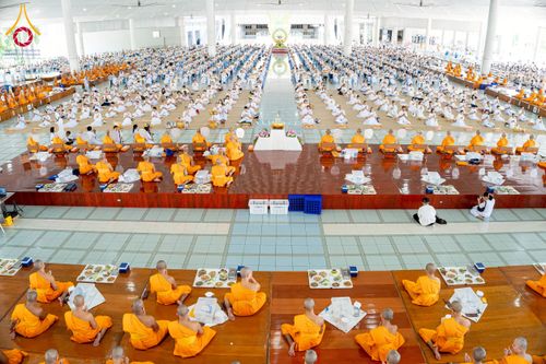 ภาพ No.253567:วันอังคารที่ 7 ตุลาคม พ.ศ.2568 (วันพระ ขึ้น 15 ค่ำ เดือน 11) พิธีบุพเปตพลี ครั้งที่ 171 ร่วมอุทิศบุญแด่หมู่ญาติที่ล่วงลับไปแล้ว และสืบทอดอายุพระพุทธศาสนา ณ หอฉันคุณยายอาจารย์ฯ วัดพระธรรมกาย