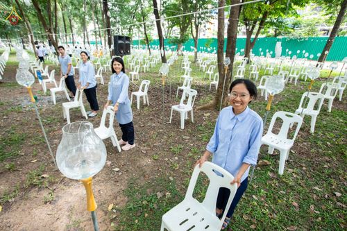 ภาพ No.88726:คณะสงฆ์ เจ้าหน้าที่ และสาธุชน ทุ่มเทแรงกายแรงใจเตรียมงาน เพื่องานวันครูผู้ค้นพบวิชชาธรรมกาย ตั้งแต่วันที่ 20 กันยายน พ.ศ. 2566