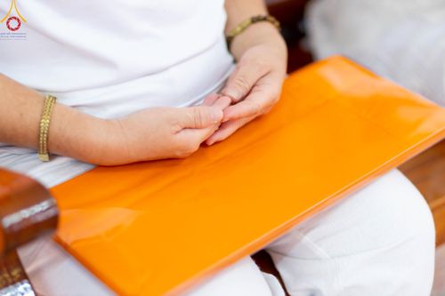 ภาพ No.192165:พิธีทอดผ้าป่าทำนุบำรุงศาสนสถาน ณ วัดนราภิรมย์ ตำบลนราภิรมย์ อำเภอบางเลน จังหวัดนครปฐม ในโครงการธรรมยาตรา กตัญญูบูชา มหาปูชนียาจารย์ พระมงคลเทพมุนี(สด จนฺทสโร) พระผู้ปราบมาร อนุสรณ์สถาน 7 แห่ง ปีที่ 13 วันที่ 9 มกราคม พ.ศ. 2568