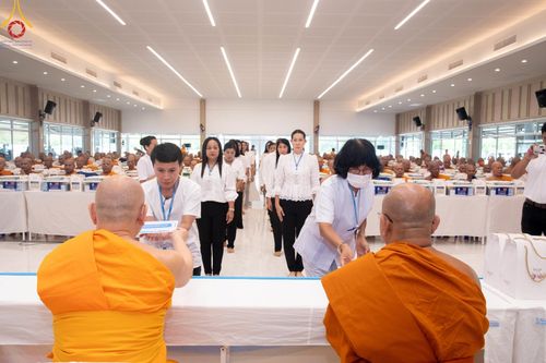 ภาพ No.142184:พิธีถวายสังฆทานแด่คณะสงฆ์ 323 วัด ปีที่ 20 ครั้งที่ 170 , พิธีมอบกองทุนหนุนแรงใจช่วยครูใต้ ปีที่ 17 ครั้งที่ 135 และพิธีทำบุญอุทิศส่วนกุศลให้ผู้วายชนม์ วันเสาร์ที่ 22 มิถุนายน พ.ศ.2567 ณ ศูนย์ปฏิบัติธรรมภาคใต้ อ.บางกล่ำ จ.สงขลา