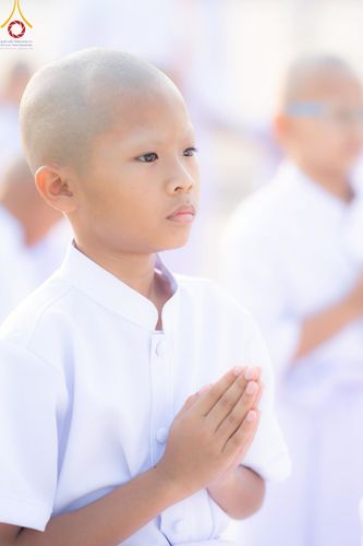 ภาพ No.214985:วันเสาร์ที่ 5 เมษายน พ.ศ. 2568 พิธีเวียนประทักษิณรอบพระมหาธรรมกายเจดีย์  พิธีวันทาเจดีย์ พิธีขอขมาและมอบผ้าไตร ในโครงการบรรพชาสามเณรฟื้นฟูพระพุทธศาสนาทั่วไทย , โครงการหน่อแก้วเปรียญธรรม รุ่นที่ 13 ,  โครงการสามเณรยุวธรรมทายาท รุ่นที่ 33 , โครงการสามเณรมั