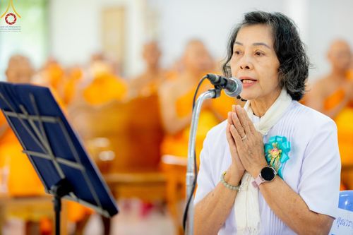 ภาพ No.195235:พิธีทอดผ้าป่าทำนุบำรุงศาสนสถาน ณ วัดพรสวรรค์ ต.หนองบ่อ อ.สองพี่น้อง จ.สุพรรณบุรี ในโครงการธรรมยาตรา กตัญญูบูชา มหาปูชนียาจารย์ พระมงคลเทพมุนี(สด จนฺทสโร) พระผู้ปราบมาร อนุสรณ์สถาน 7 แห่ง ปีที่ 13 วันที่ 13 มกราคม พ.ศ. 2568