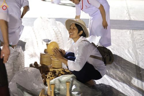 ภาพ No.110027:V.8 พลังทีม การเตรียมงาน เก็บงาน การรับบุญของเจ้าหน้าที่หน่วยงานต่างๆ เพื่อโครงการธรรมยาตรา กตัญญูบูชามหาปูชนียาจารย์ พระมงคลเทพมุนี (สด จนฺทสโร) พระผู้ปราบมาร อนุสรณ์สถาน 7 แห่ง ปีที่ 12 ระหว่างวันที่ 2 - 31 มกราคม พ.ศ.2567