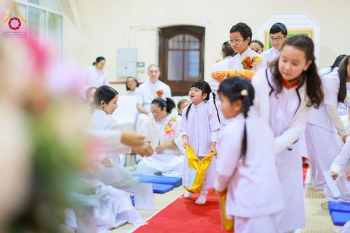 ภาพ No.175361:พิธีทอดกฐิน วัดพระธรรมกายแมนเชสเตอร์ เอดจลีย์ สต็อคพอร์ต ประเทศอังกฤษ ในโครงการกฐินสามัคคีทั่วไทย 30,000 วัด บูชาธรรม 80 ปี หลวงพ่อธัมมชโย โดยคณะศิษยานุศิษย์วัดพระธรรมกาย วันที่ 10 พฤศจิกายน พ.ศ. 2567