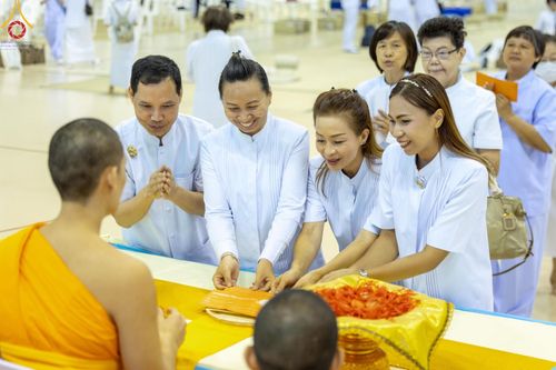 ภาพ No.139792:พิธีมุทิตาพระมหาอุปสมบทอุทิศชีวิต วันอาทิตย์ต้นเดือนที่ 2 มิถุนายน พ.ศ. 2567 ณ ห้องแก้วสารพัดนึก 1 วัดพระธรรมกาย